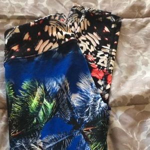 Cute leggings- size Xsmall- full length